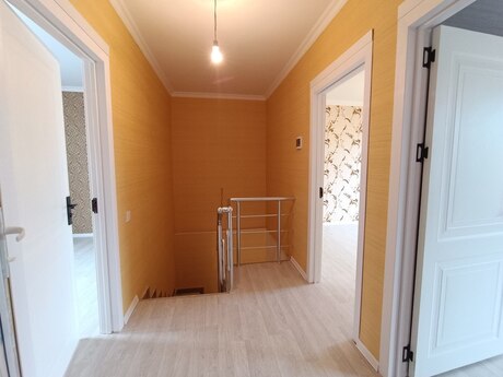 House with Garden, Villa For Sale