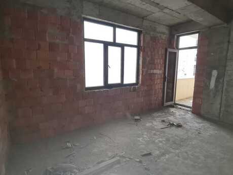 3 otaqlı yeni tikili - Elmlər Akademiyası m. - 125 m²