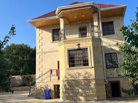 5 otaqlı həyət evi/bağ evi - Xızı - 180 m²