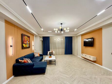 Kirayə 3 otaqlı mənzil, 108 m², 28 May: 2 000 ₼/ay 2