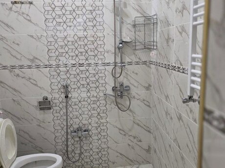 4 otaqlı həyət evi/bağ evi - Şamaxı - 130 m²