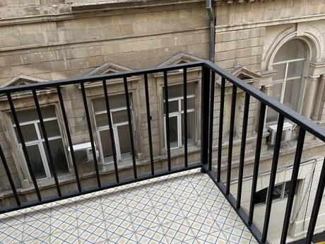 1 otaqlı köhnə tikili - Sahil m. - 40 m²