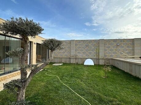 4 otaqlı həyət evi/bağ evi - Mərdəkan q. - 300 m²