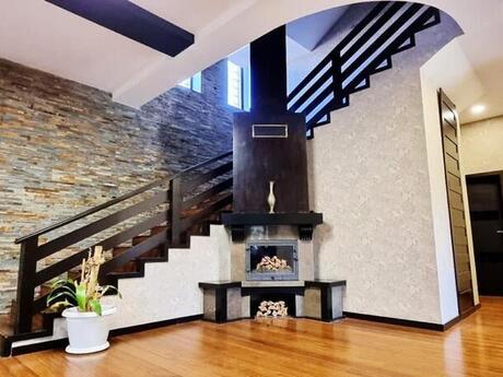 6 otaqlı həyət evi/bağ evi - Mərdəkan q. - 453 m²