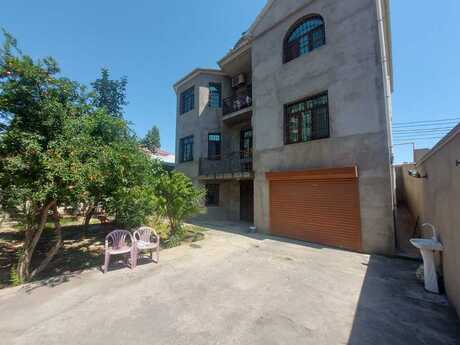 7 otaqlı həyət evi/bağ evi - Yeni Günəşli q. - 350 m²