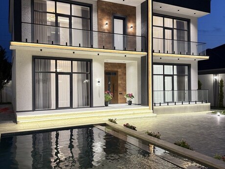 6 otaqlı həyət evi/bağ evi - Mərdəkan q. - 300 m²