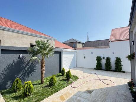 4 otaqlı həyət evi/bağ evi - Mərdəkan q. - 140 m²