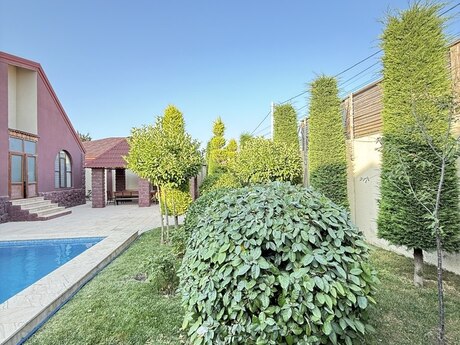 4 otaqlı həyət evi/bağ evi - Mərdəkan q. - 180 m²