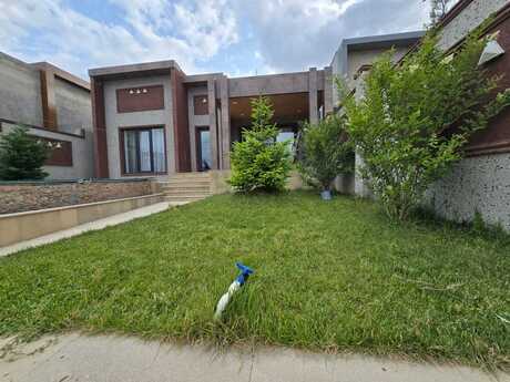 4 otaqlı həyət evi/bağ evi - Mərdəkan q. - 200 m²