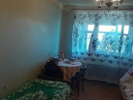 4 otaqlı köhnə tikili - Həzi Aslanov m. - 90 m²