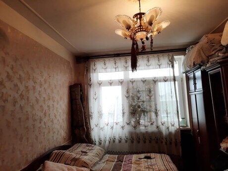 4 otaqlı köhnə tikili - Həzi Aslanov m. - 90 m²