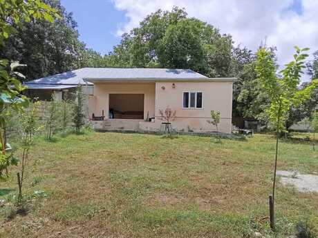 3 otaqlı həyət evi/bağ evi - Xızı - 100 m²