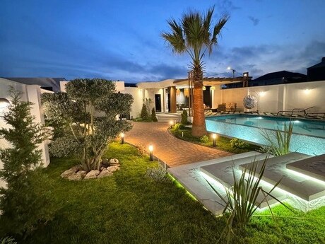 5 otaqlı həyət evi/bağ evi - Bilgəh q. - 300 m²