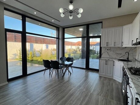 5 otaqlı həyət evi/bağ evi - Bilgəh q. - 400 m²
