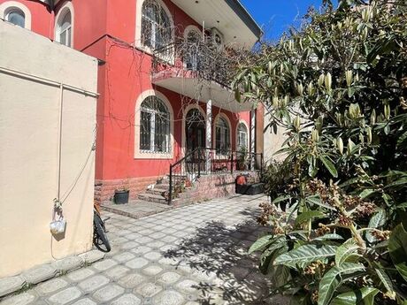 6 otaqlı həyət evi/bağ evi - Həzi Aslanov m. - 230 m²