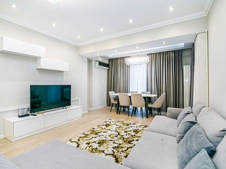 Elan №5291376 - Bakı, Şah İsmayıl Xətai m., 3 otaqlı, 150 m², 7/18 mərtəbə