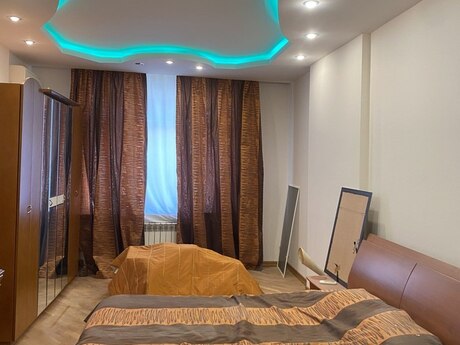 4 otaqlı mənzil, 200 m², 28 May: 590 000 ₼ 5