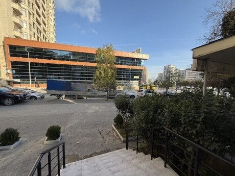 Объект - м. Иншаатчылар - 35 м²