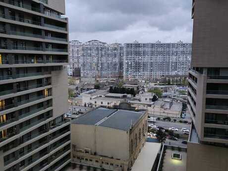 3-комн. новостройка - м. 8 ноября - 105 м²