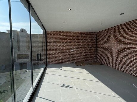 4 otaqlı həyət evi/bağ evi - Şüvəlan q. - 200 m²