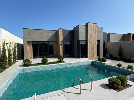 4 otaqlı həyət evi/bağ evi - Şüvəlan q. - 200 m²