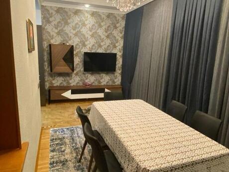 Аренда: 4-комнатная квартира, 120 м², Sahil: 1 300 ₼/мес 5