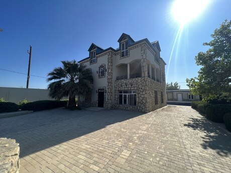 5 otaqlı həyət evi/bağ evi - Pirşağı q. - 400 m²