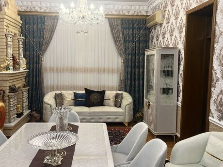10 otaqlı həyət evi/bağ evi - Nəsimi m. - 550 m²