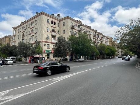3 otaqlı köhnə tikili - Nəriman Nərimanov m. - 80 m²