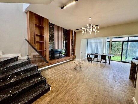 3 otaqlı həyət evi/bağ evi - Yeni Yasamal q. - 140 m²