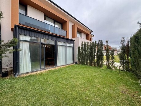 3 otaqlı həyət evi/bağ evi - Yeni Yasamal q. - 140 m²