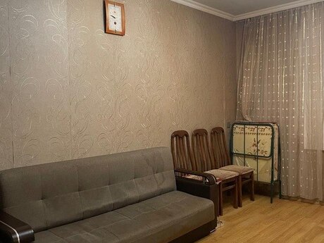 2-комн. вторичка - м. Гянджлик - 55 м²