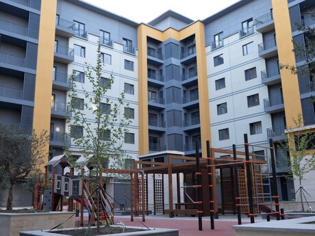 4 otaqlı yeni tikili - Ağ şəhər q. - 166 m²