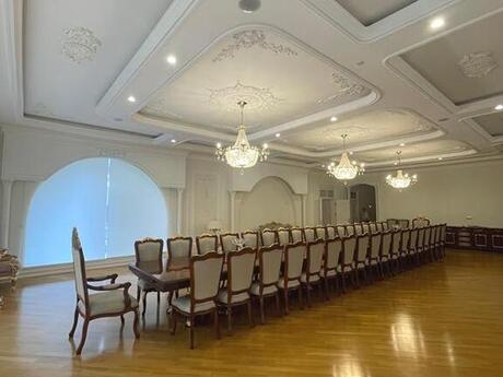 14 otaqlı həyət evi/bağ evi - Şüvəlan q. - 2060 m²