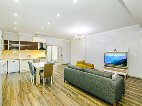 Kirayə 3 otaqlı mənzil, 175 m², Park Azure: 80 ₼/ay 2