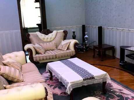 6 otaqlı həyət evi/bağ evi - Nəsimi m. - 250 m²