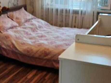 4 otaqlı köhnə tikili - Həzi Aslanov m. - 105 m²