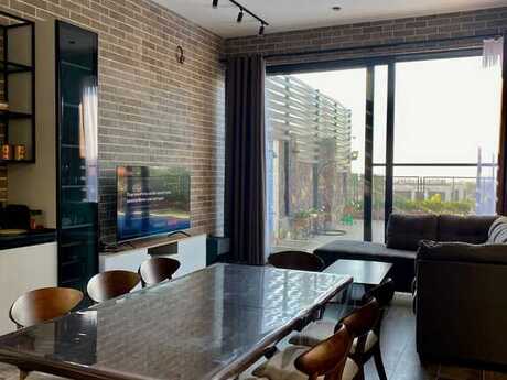 5 otaqlı həyət evi/bağ evi - Novxanı q. - 300 m²