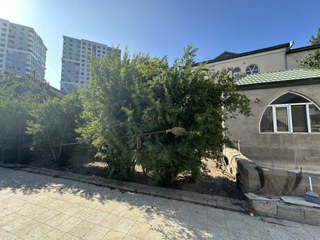 6-комн. дом/дача - Сабаильский р. - 500 м²