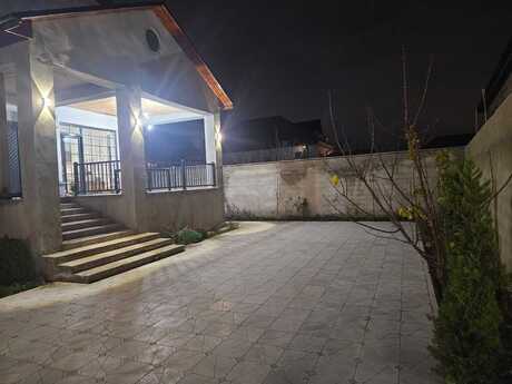 4 otaqlı həyət evi/bağ evi - Buzovna q. - 157 m²