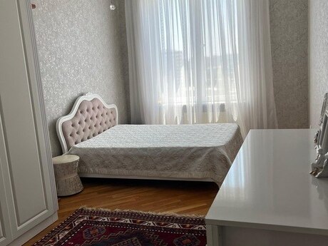 3-комн. новостройка - м. Мемар Аджеми - 121 м²