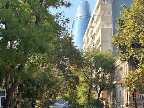 6 otaqlı köhnə tikili - İçəri Şəhər m. - 200 m²