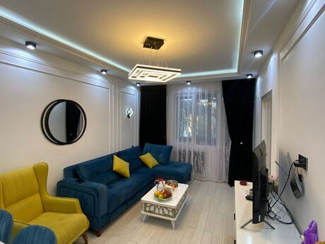 2 otaqlı köhnə tikili - Memar Əcəmi m. - 55 m²