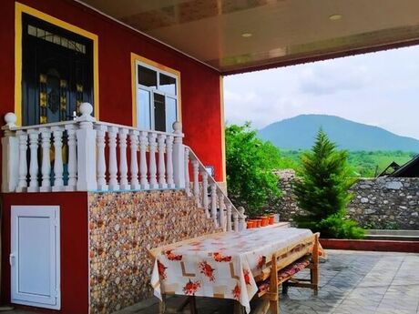 3 otaqlı həyət evi/bağ evi - İsmayıllı - 160 m²