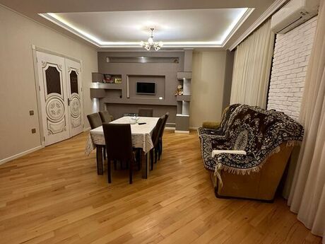 4 otaqlı mənzil, 100 m², 28 May: 320 000 ₼ 5