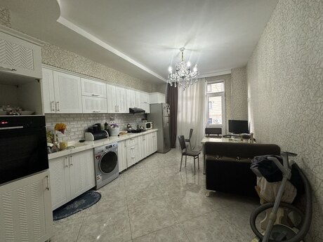 3 otaqlı mənzil, 157 m², Şah İsmayıl Xətai: 350 000 ₼ 5