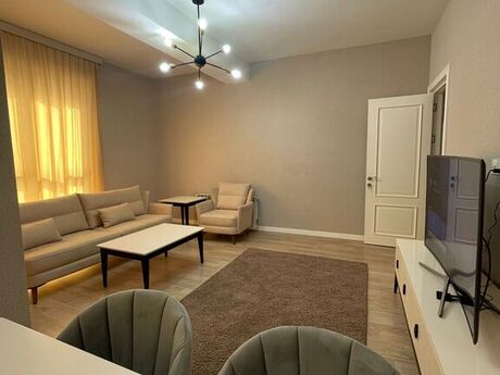 2-комн. новостройка - Сабаильский р. - 65 м²