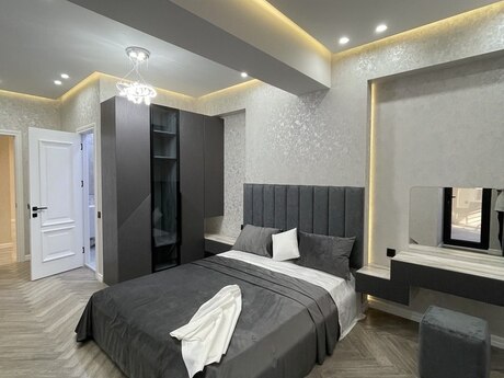 4 otaqlı mənzil, 170 m², Rifah Plaza: 580 000 ₼ 5