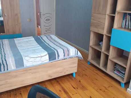 4 otaqlı köhnə tikili - Yeni Yasamal q. - 120 m²