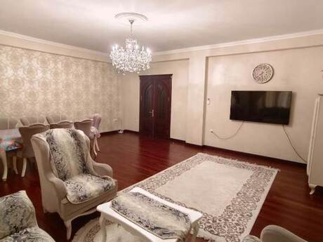 3 otaqlı mənzil, 157 m², Nəsimi: 395 000 ₼ 3